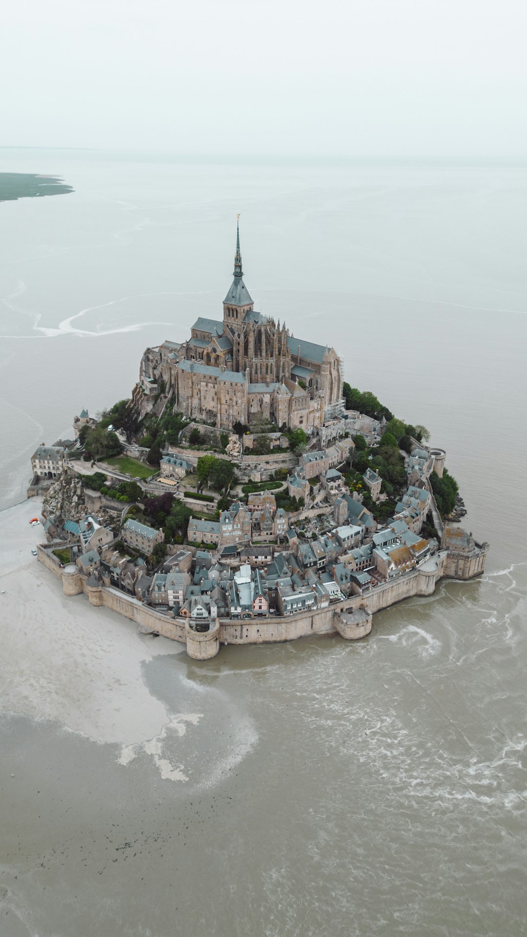 Día 18 — Lyon → Aviñón — Leandre C (unsplash)