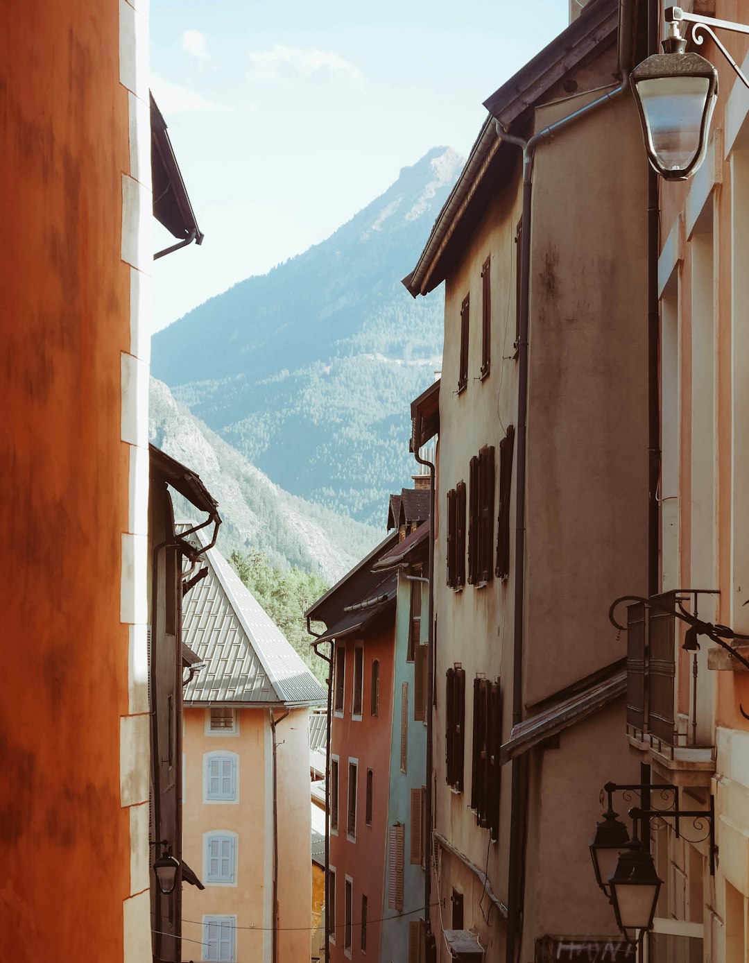 Día 12 — Grenoble → Briançon — Lisa van Vliet (unsplash)