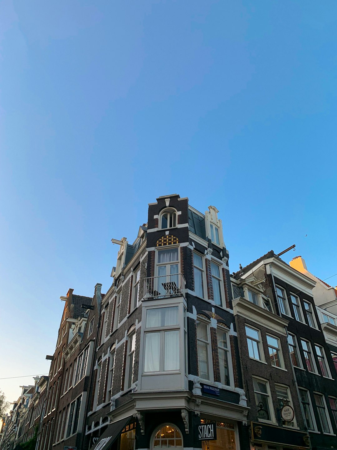Día 6 — Bremen → Ámsterdam — Sebastian Lara (unsplash)
