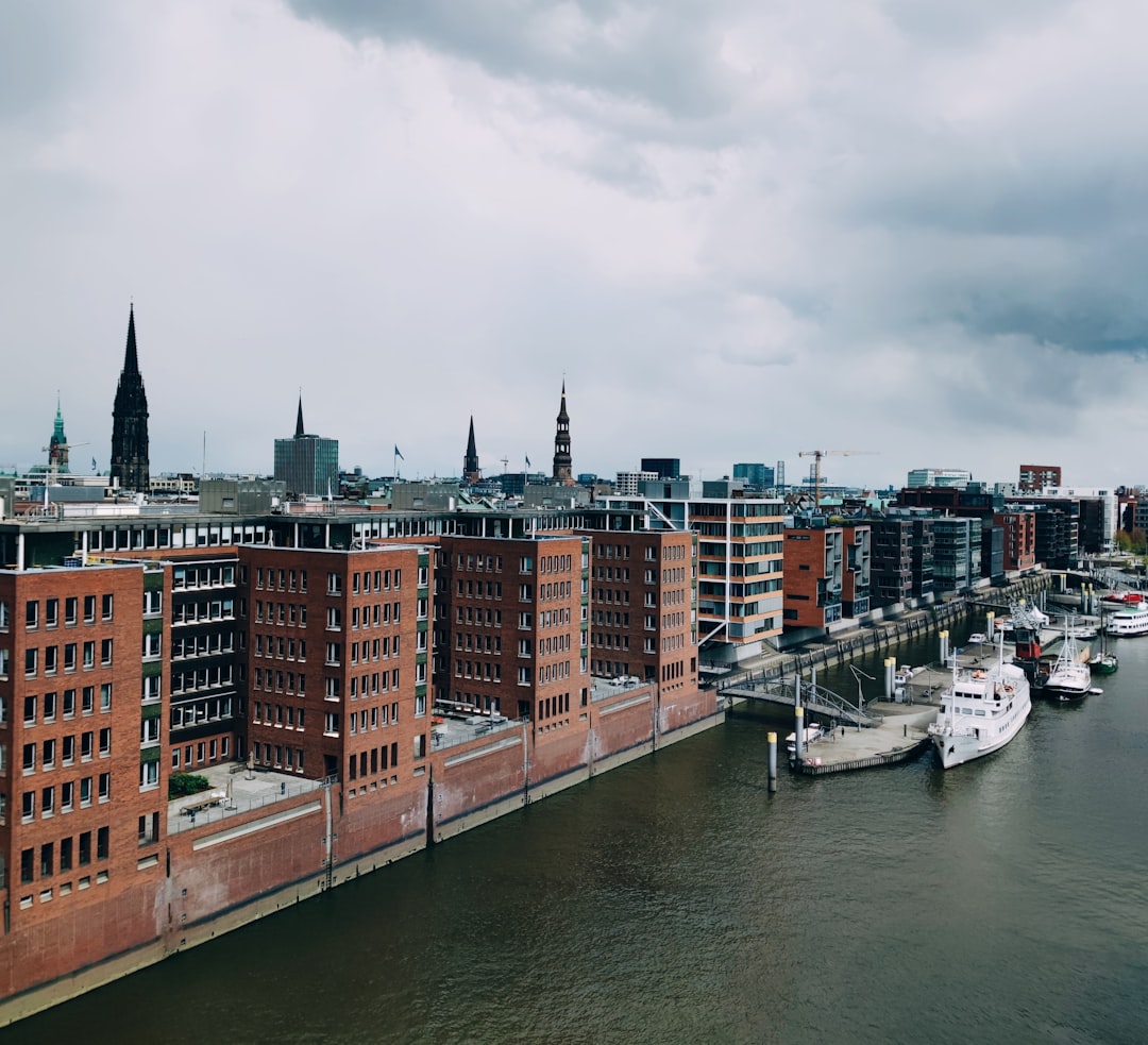 Día 4 — Hamburgo — Libre — Paula Sotomayor (unsplash)